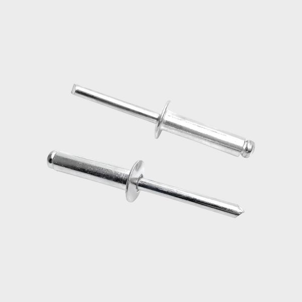 Imagen de REMACHE CIEGO 4-2 L 1/8X6.35MM (UND)