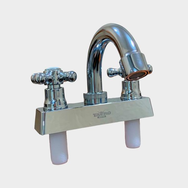 Imagen de LLAVE LAVAMANO BAJA 4" CRUZ TAURO