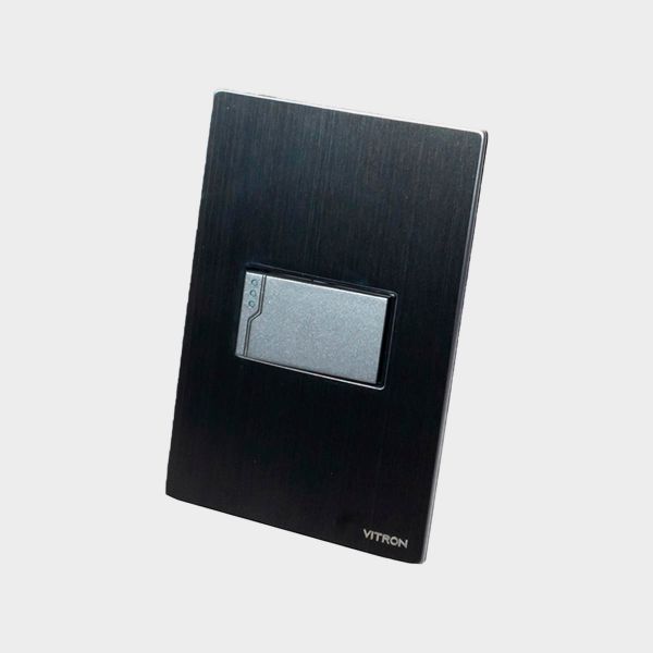 Imagen de INTERRUPTOR SENCILLLO PLATEADO VITRON